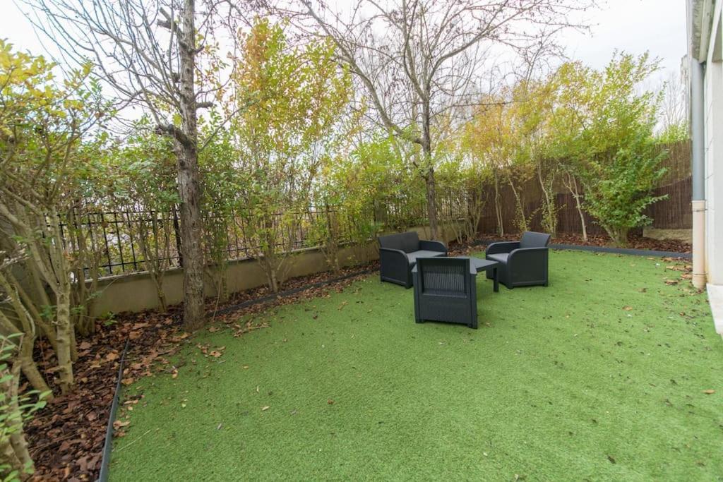 Suite Moderne Familiale 8 Pers - Disney 10M - 2 Sdb Bussy-Saint-Georges Exterior foto